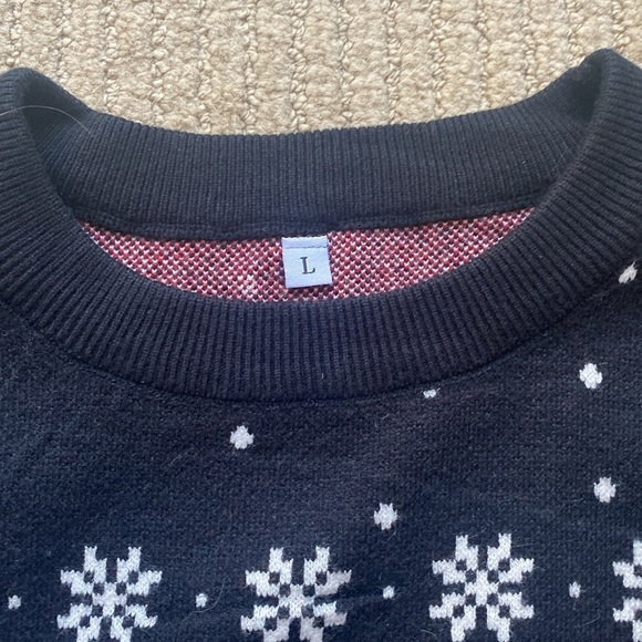 Amazon Hpoicly Christmas Sweater, size L, crew neck sweater, Viscose. - Picture 6 of 10